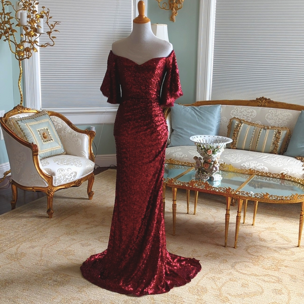 Badgely Mishka Sequined Formal Evening Gown